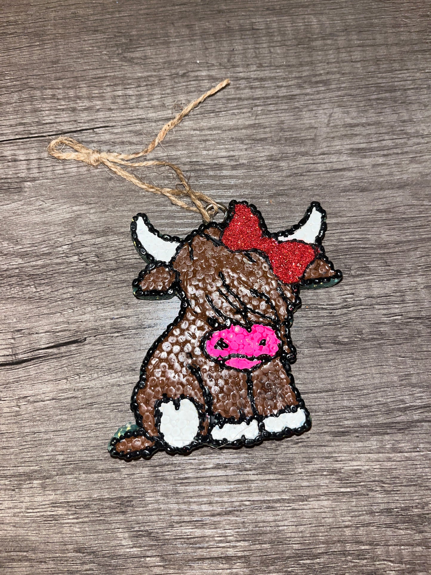 Highland Cow with Bow Freshie